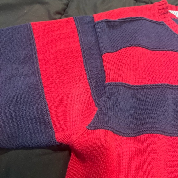 TOMMY HILFIGER Vintage Striped Cable Knit Sweater,Red/Navy Large - Picture 6 of 7